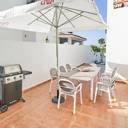 Pura - Private Jacuzzi & Heated Pool