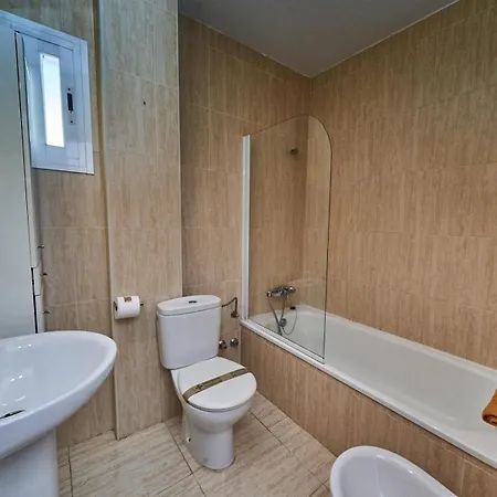 Pura - Private Jacuzzi & Heated Pool *