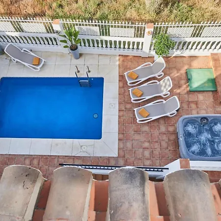 Pura - Private Jacuzzi & Heated Pool Dom wakacyjny *