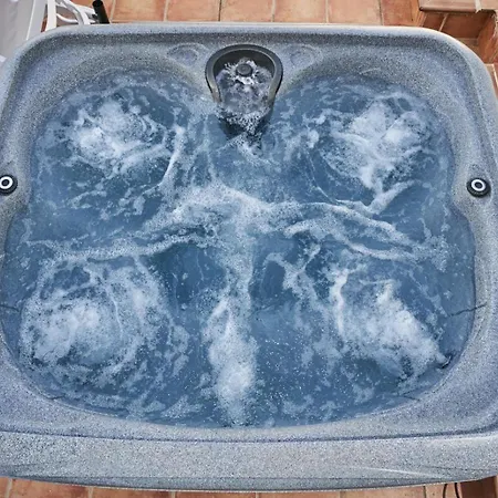 Pura - Private Jacuzzi & Heated Pool Dom wakacyjny *