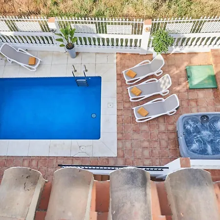 Semesterbostad Pura - Private Jacuzzi & Heated Pool Nerja