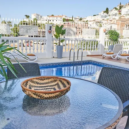 Pura - Private Jacuzzi & Heated Pool * Nerja