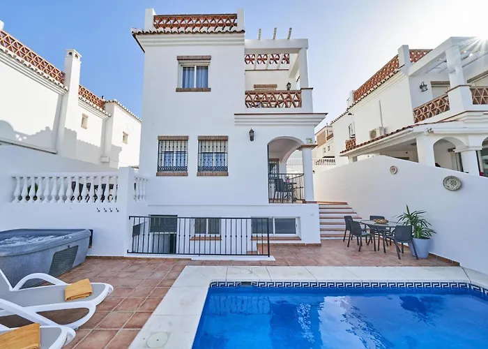 Pura - Private Jacuzzi & Heated Pool Dom wakacyjny