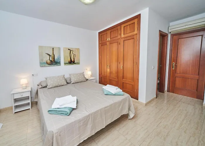 Pura - Private Jacuzzi & Heated Pool * Nerja