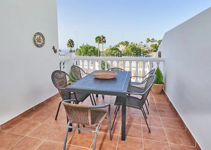 Pura - Private Jacuzzi & Heated Pool Nerja